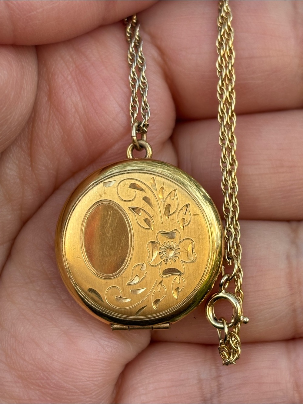 Vintage Gold Filled Floral Locket Necklace Round Engraved Photo Pendant
